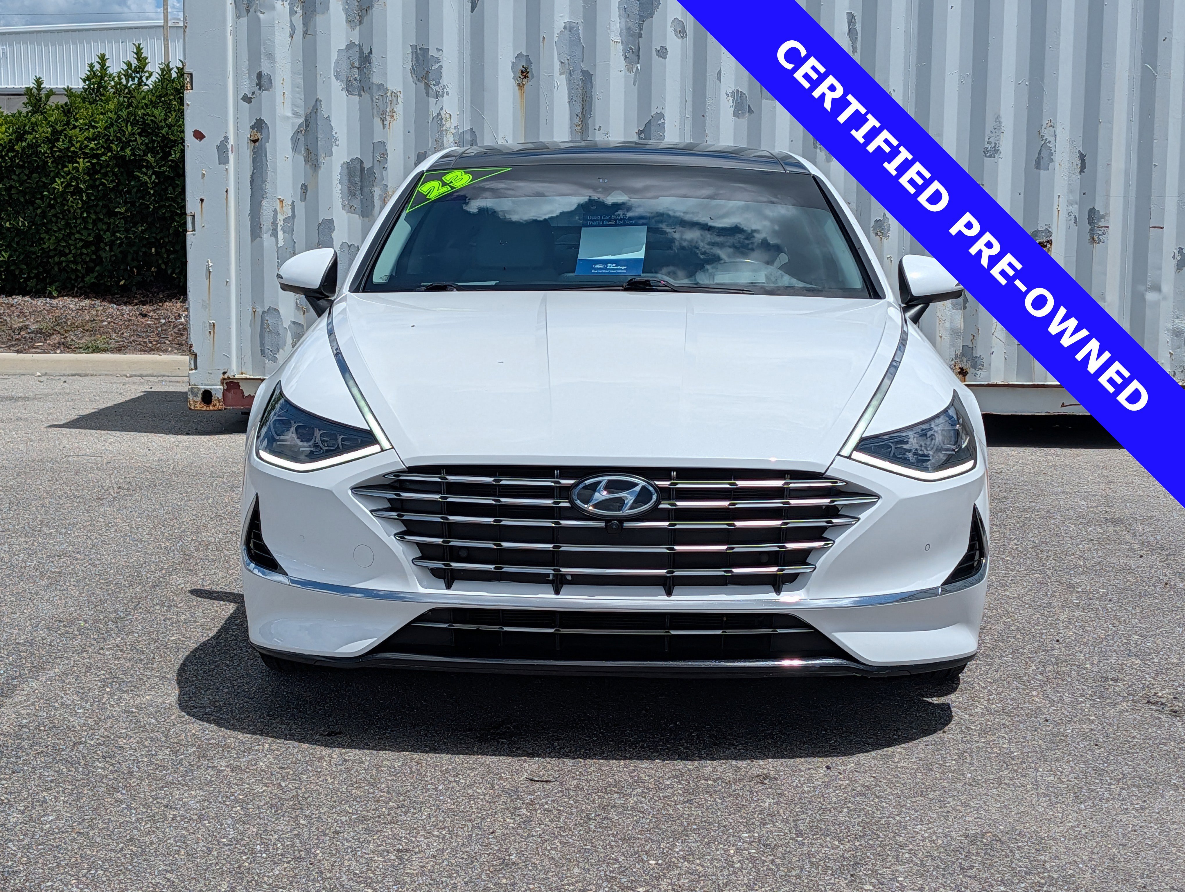 Used 2023 Hyundai Sonata Limited w/ Cargo Package FWD image 8