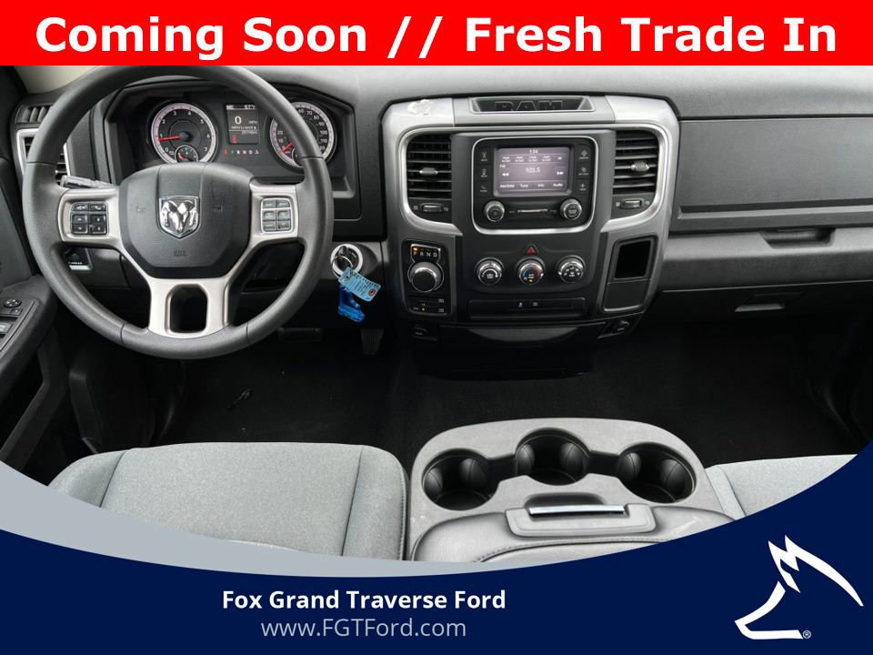 Used 2024 RAM 1500 Classic SLT AWD/4WD image 3