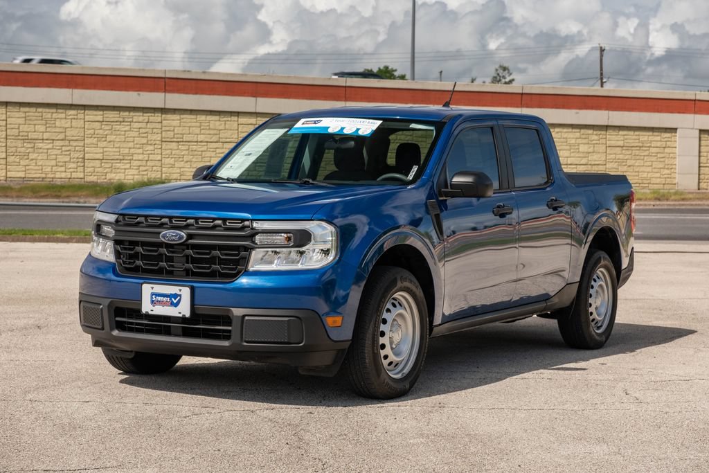 Certified 2023 Ford Maverick XL FWD image 4