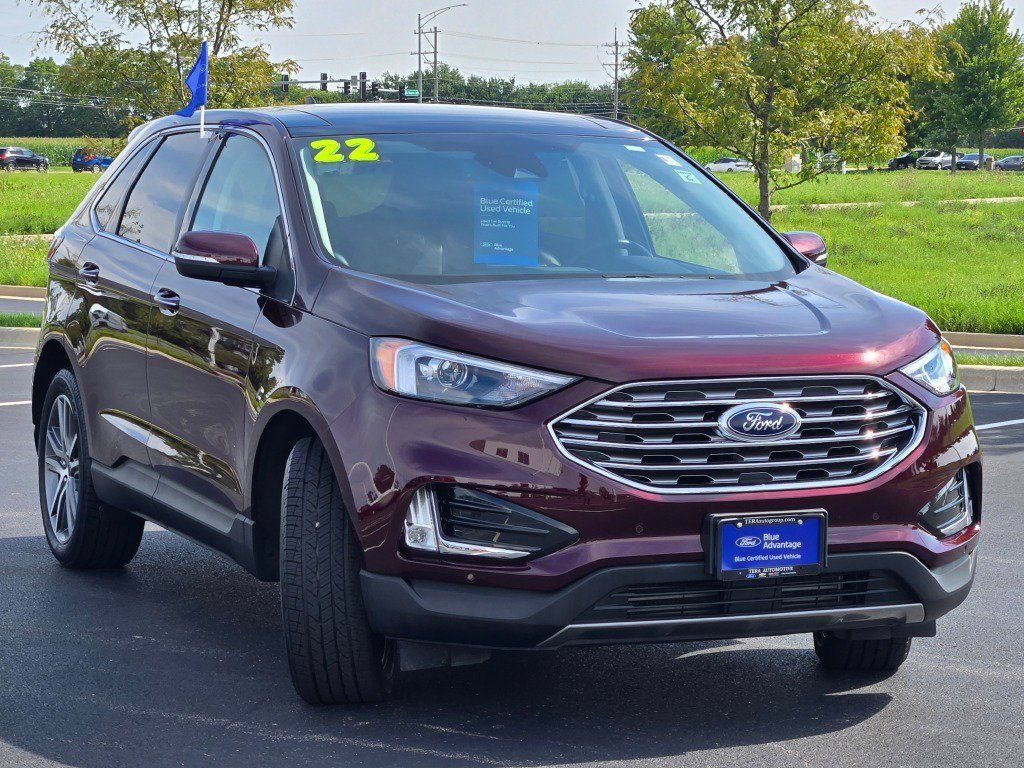 Certified 2022 Ford Edge Titanium AWD/4WD image 4