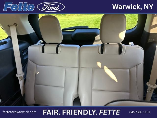 Certified 2023 Ford Explorer XLT w/ Equipment Group 202A AWD/4WD image 15