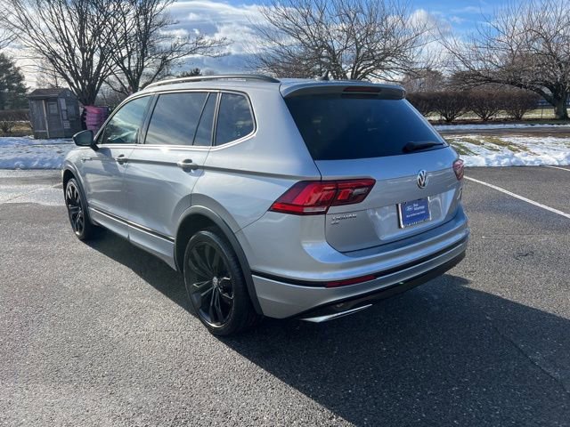 Used 2020 Volkswagen Tiguan SE R-Line image 4