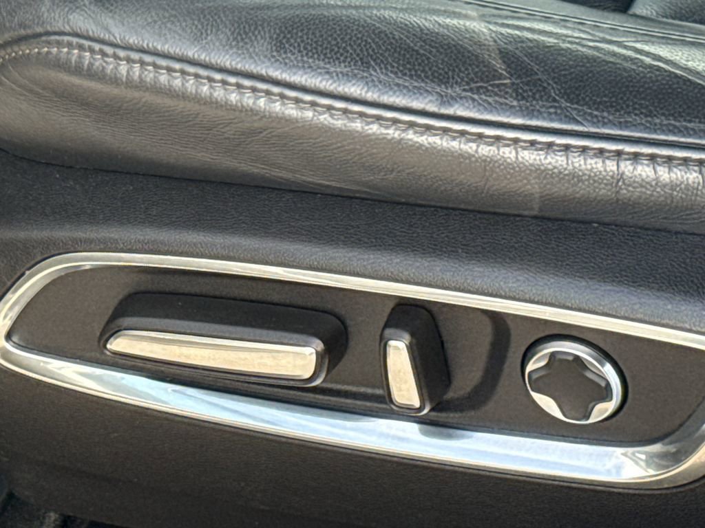 Used 2020 Acura MDX FWD image 20