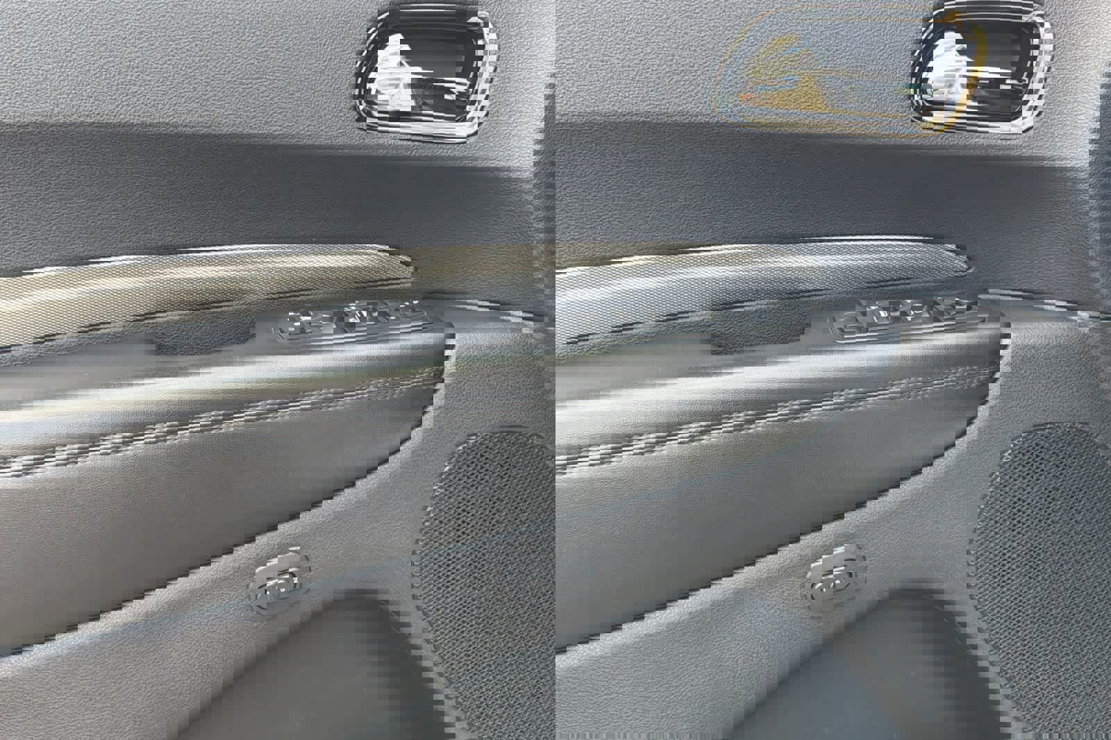 Used 2020 Dodge Durango GT image 12