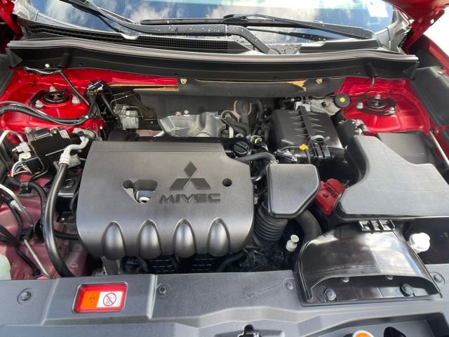 Used 2019 Mitsubishi Outlander LE image 13