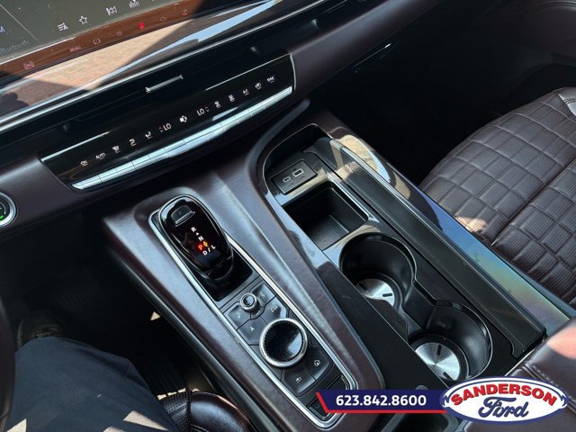 Used 2022 Cadillac Escalade Sport Platinum AWD/4WD image 21