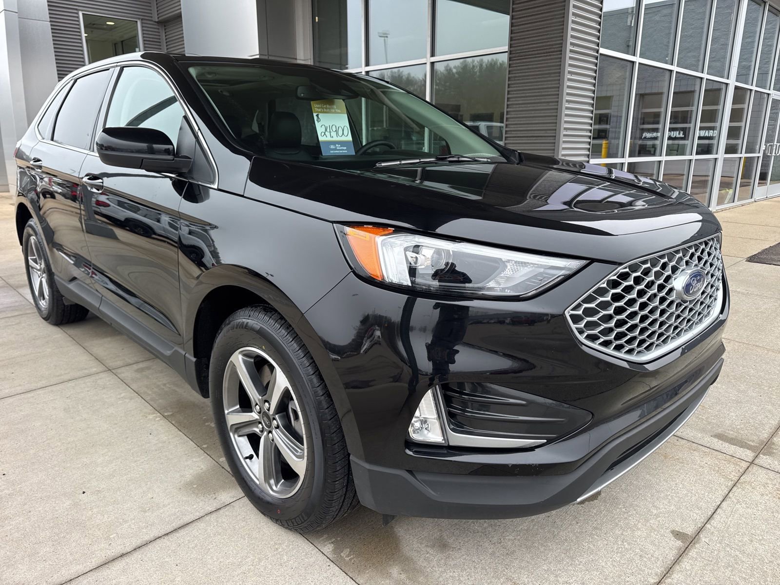 Certified 2023 Ford Edge SEL w/ Convenience Package AWD/4WD image 10