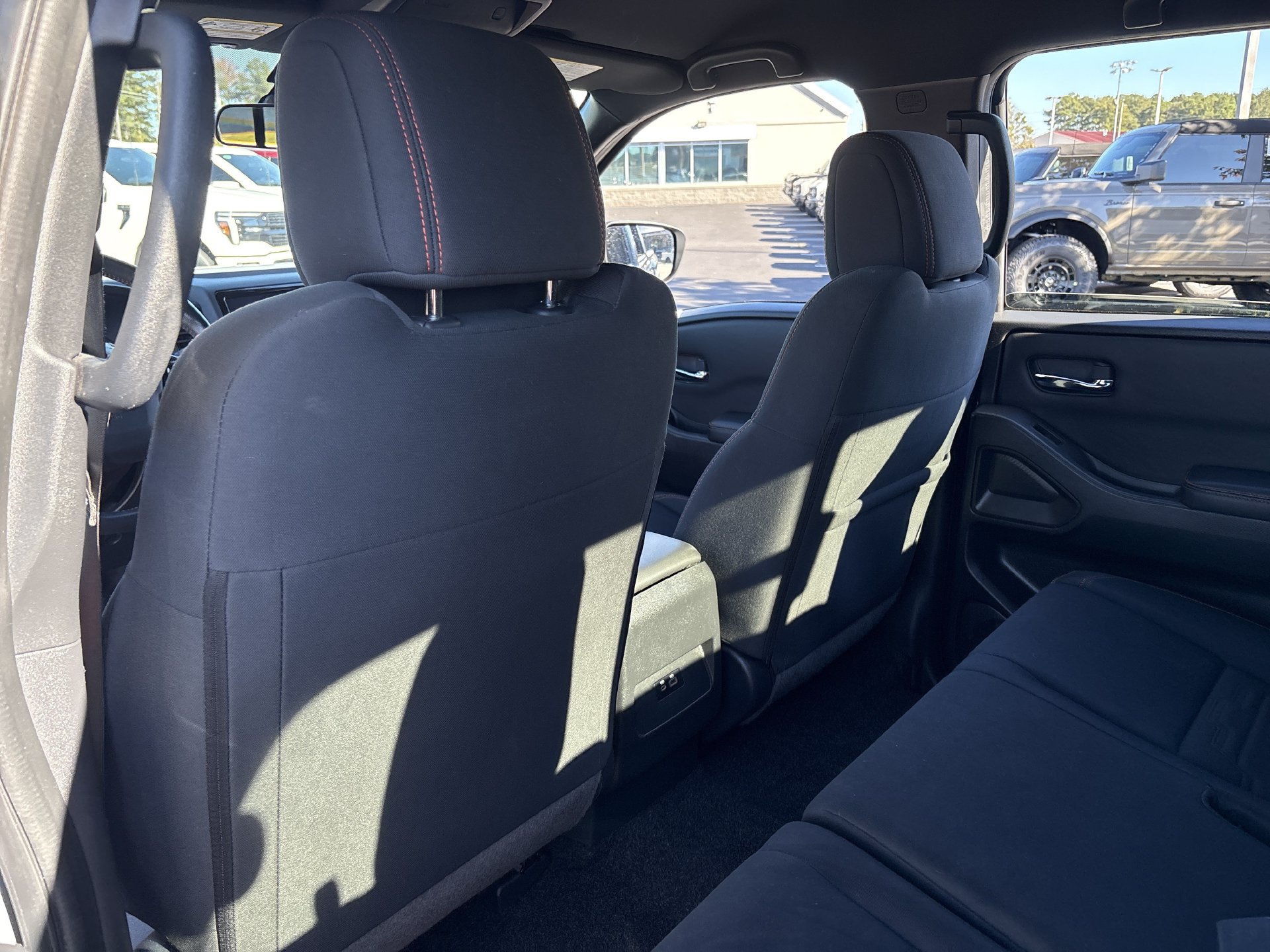 Used 2023 Nissan Frontier Pro-X w/ Tow Package RWD image 17
