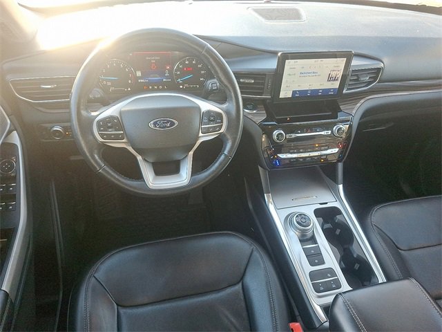 Certified 2022 Ford Explorer Limited w/ Equipment Group 301A image 11