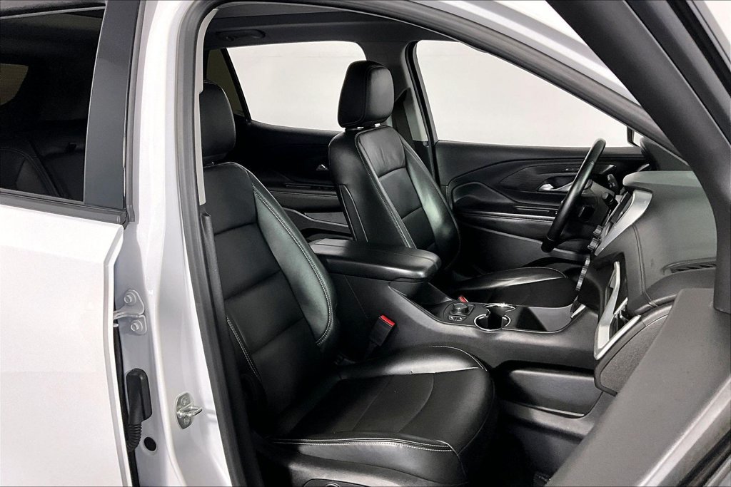Used 2023 GMC Terrain SLT w/ Elevation Edition FWD image 7