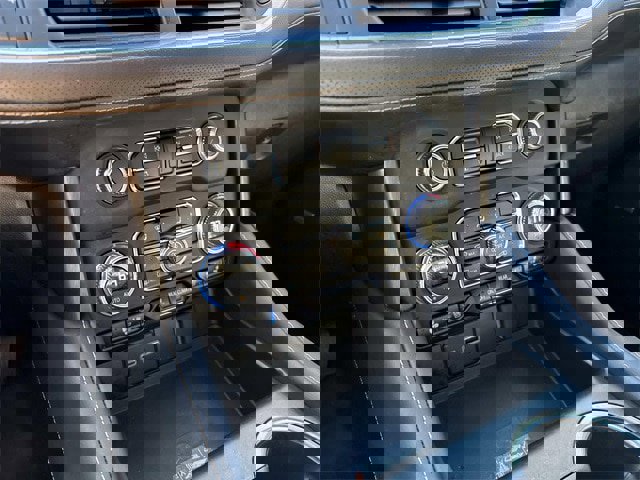 Used 2024 GMC Yukon AT4 w/ Technology Package image 36