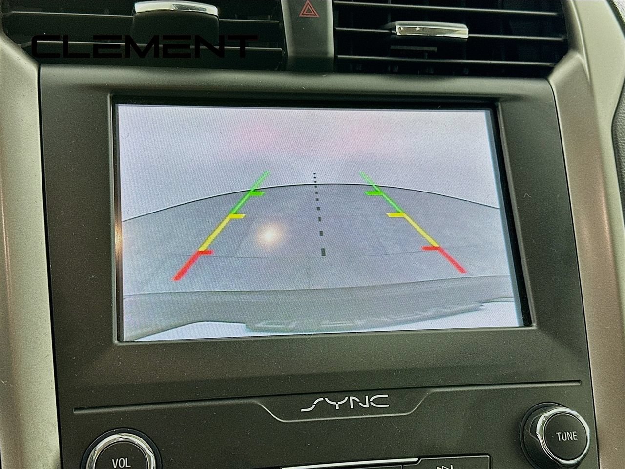 Certified 2020 Ford Fusion SE FWD image 20