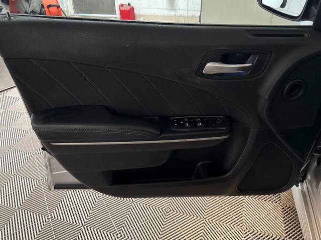Used 2020 Dodge Charger GT RWD image 13