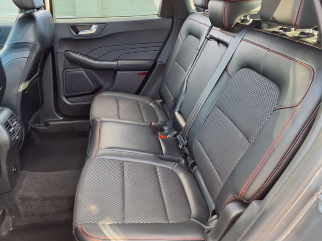 Certified 2024 Ford Escape ST-Line w/ Tech Pack #1 AWD/4WD image 7