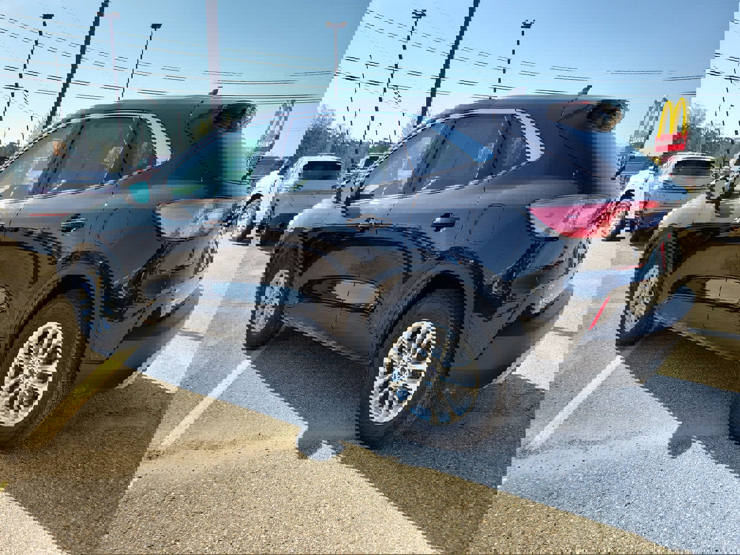 Certified 2022 Ford Escape SE w/ Convenience Package AWD/4WD image 3