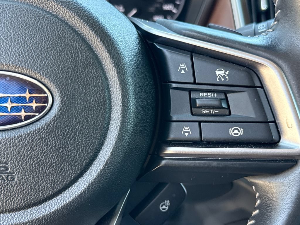 Used 2023 Subaru Outback Touring AWD/4WD image 17