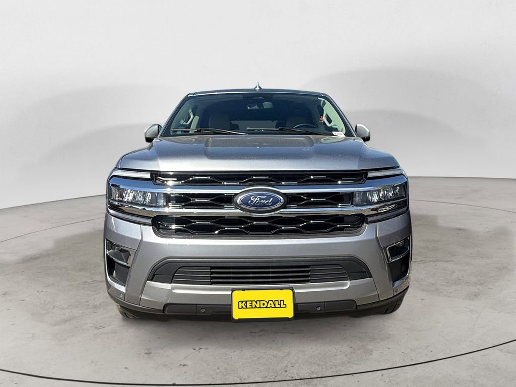 Certified 2024 Ford Expedition Limited AWD/4WD image 5