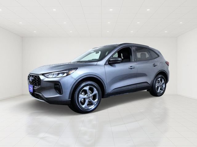 Certified 2025 Ford Escape ST-Line AWD/4WD image 2