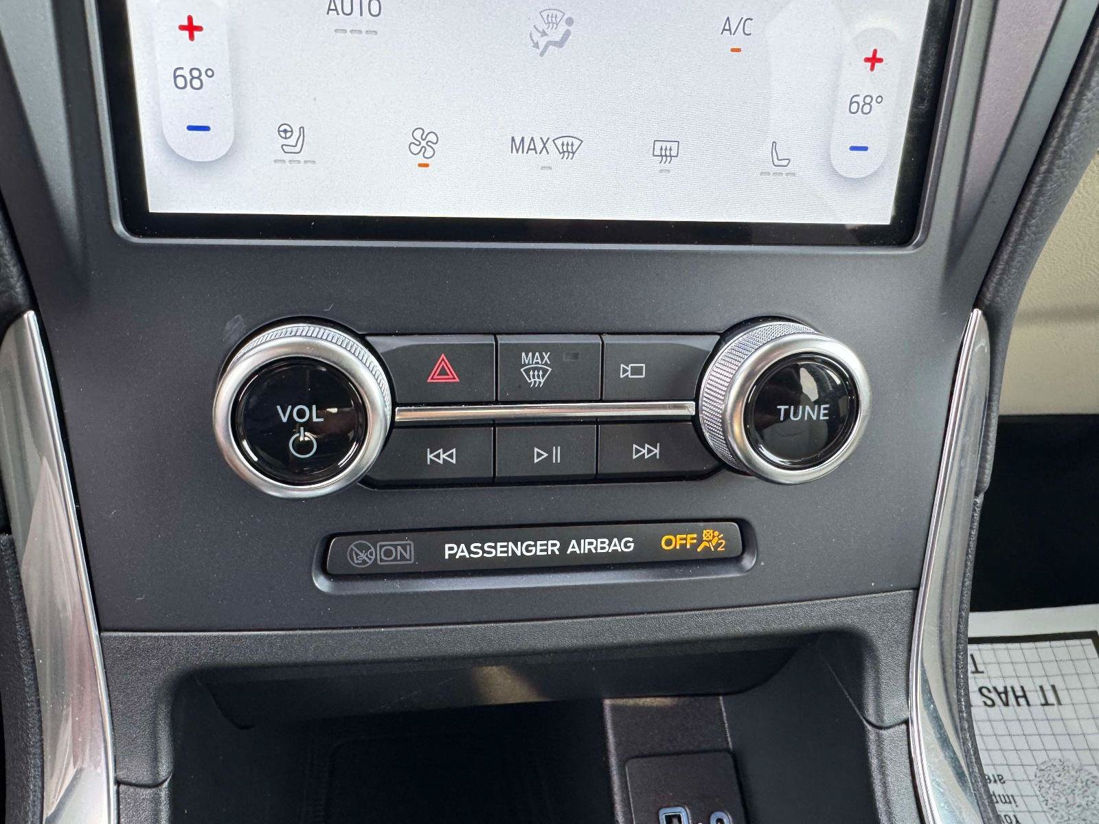 Certified 2023 Ford Edge Titanium w/ Equipment Group 301A AWD/4WD image 27