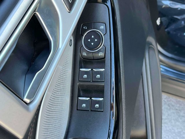 Certified 2022 Ford Explorer Platinum w/ Equipment Group 601A AWD/4WD image 28