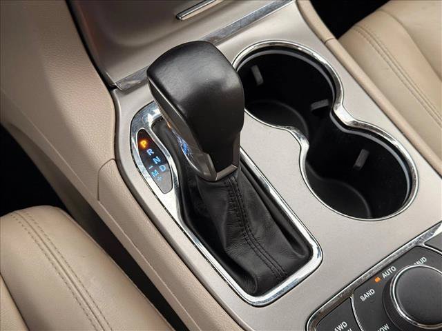 Used 2021 Jeep Grand Cherokee Limited AWD/4WD image 17
