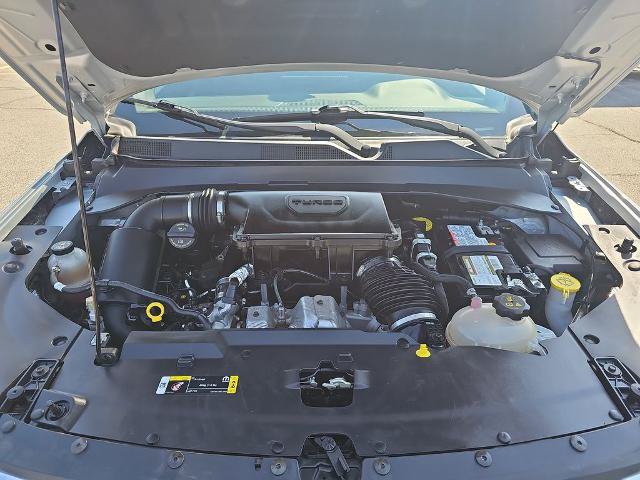 Used 2024 Jeep Compass Latitude AWD/4WD image 28