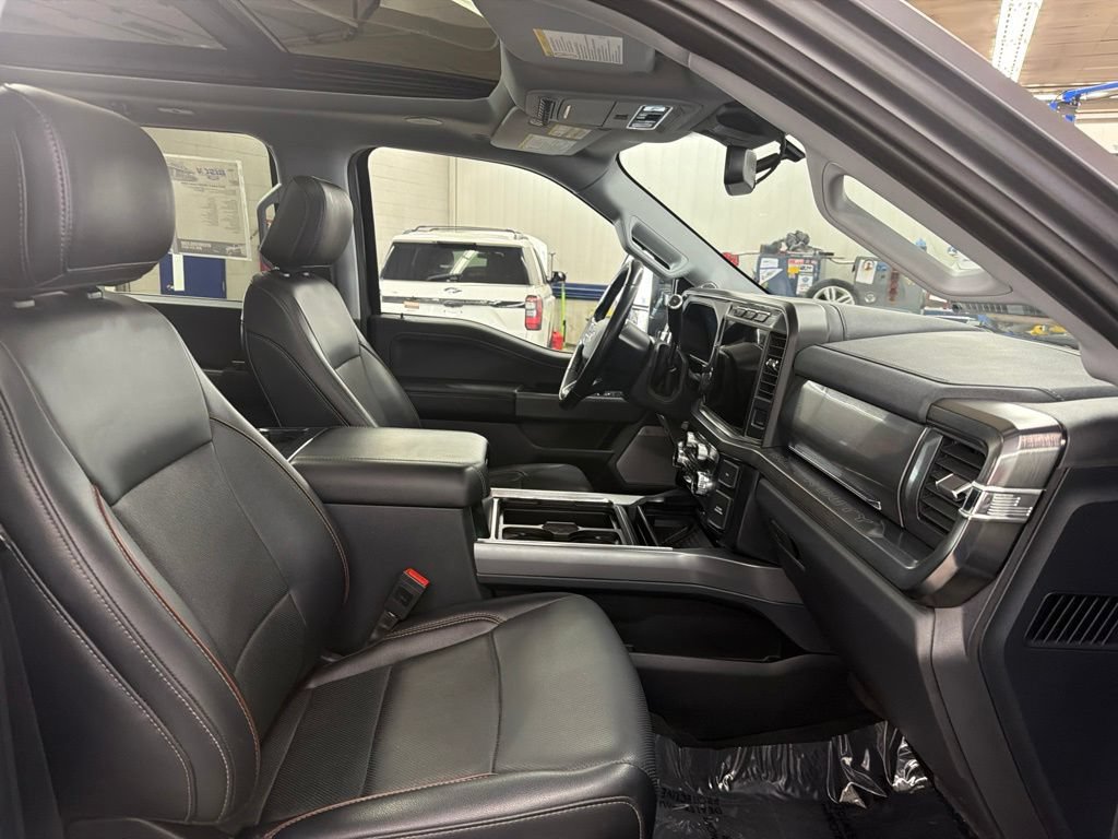 Certified 2024 Ford F450 Lariat w/ Lariat Ultimate Package AWD/4WD image 9