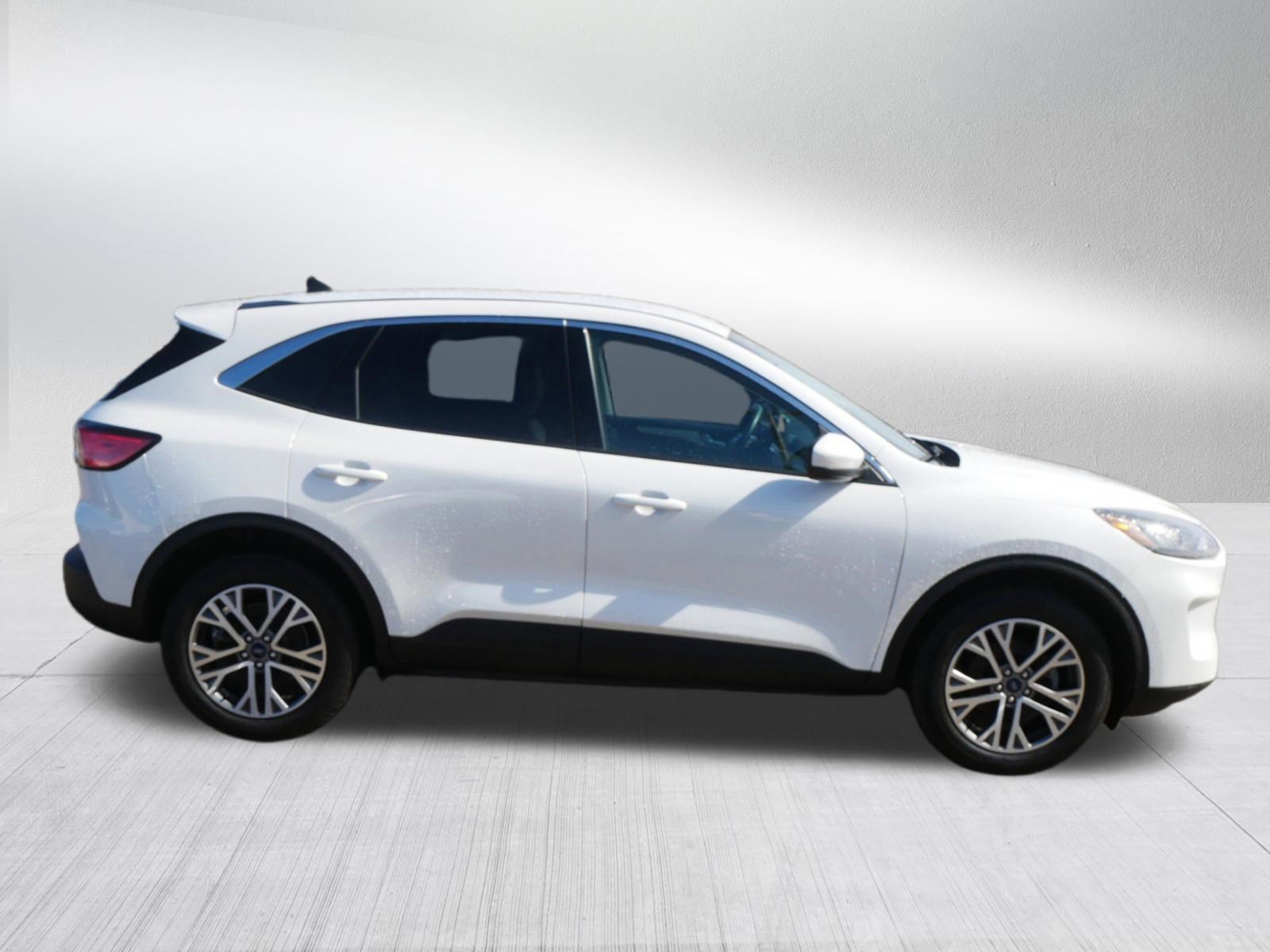 Certified 2022 Ford Escape SEL image 6