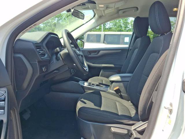 Certified 2025 Ford Escape Active AWD/4WD image 17