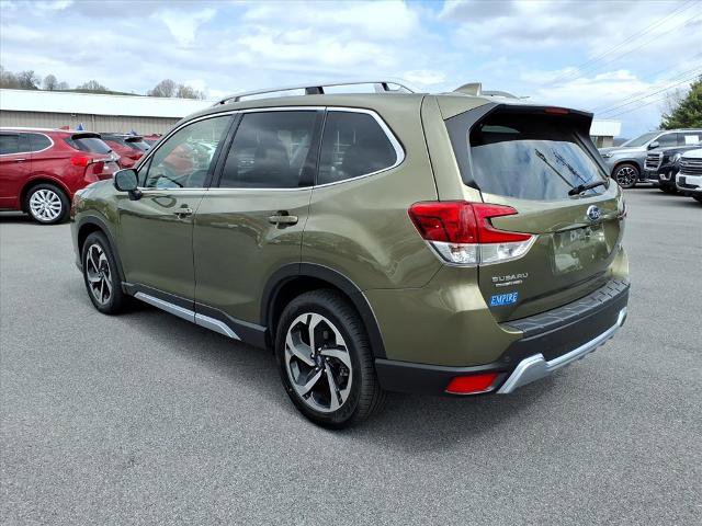 Used 2023 Subaru Forester Touring AWD/4WD image 2