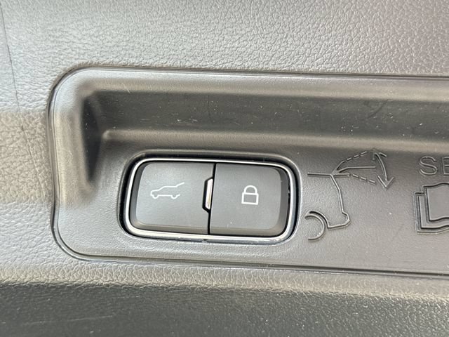 Certified 2024 Ford Explorer Limited w/ Limited Technology Package RWD image 19
