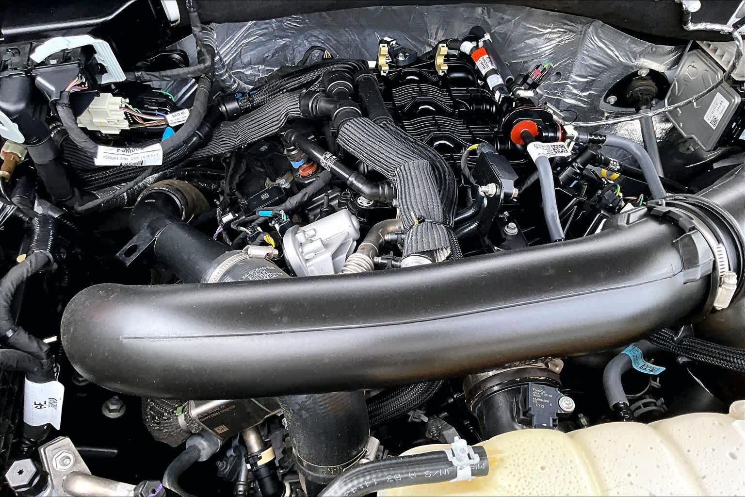 Certified 2025 Ford Expedition Max Active RWD image 39
