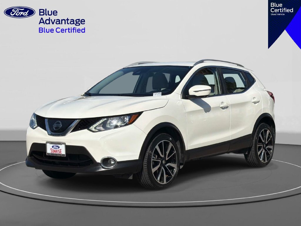 Used 2019 Nissan Rogue Sport SL FWD image 1