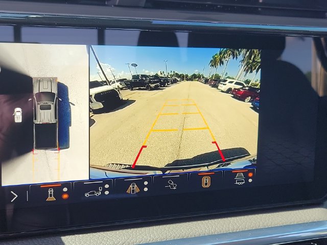Used 2025 GMC Sierra 2500 Denali AWD/4WD image 31