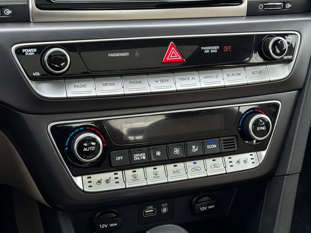Used 2019 Hyundai Sonata Limited FWD image 18