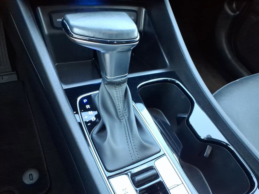 Used 2023 Hyundai Santa Cruz Limited image 20