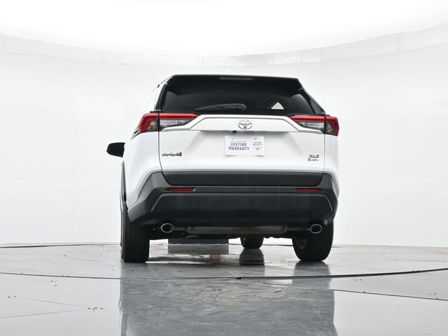 Used 2025 Toyota RAV4 XLE AWD/4WD image 39