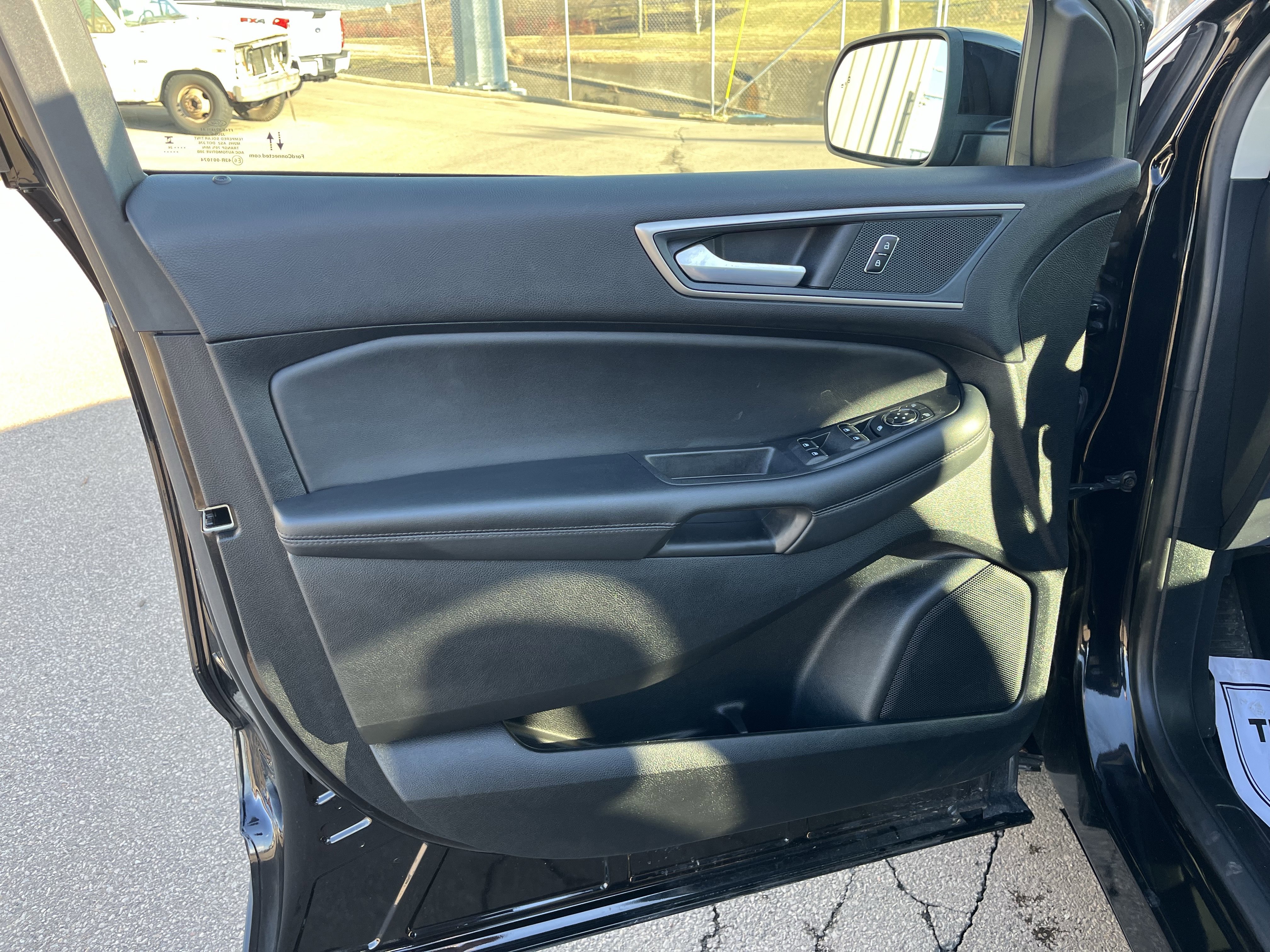 Certified 2024 Ford Edge SEL image 29