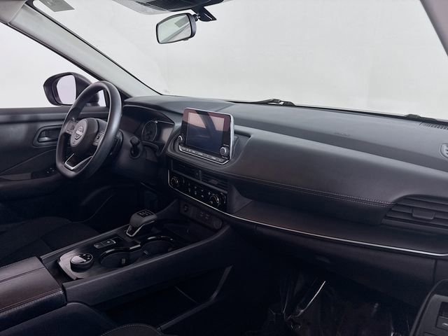 Used 2024 Nissan Rogue S image 26
