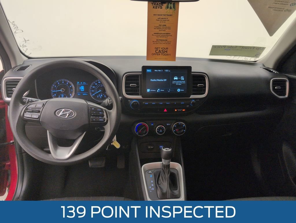 Used 2021 Hyundai Venue SE image 12