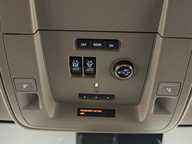 Used 2020 Chevrolet Tahoe LT image 30