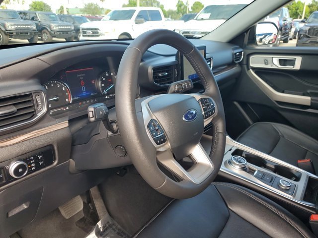 Certified 2023 Ford Explorer Limited w/ Equipment Group 301A image 24