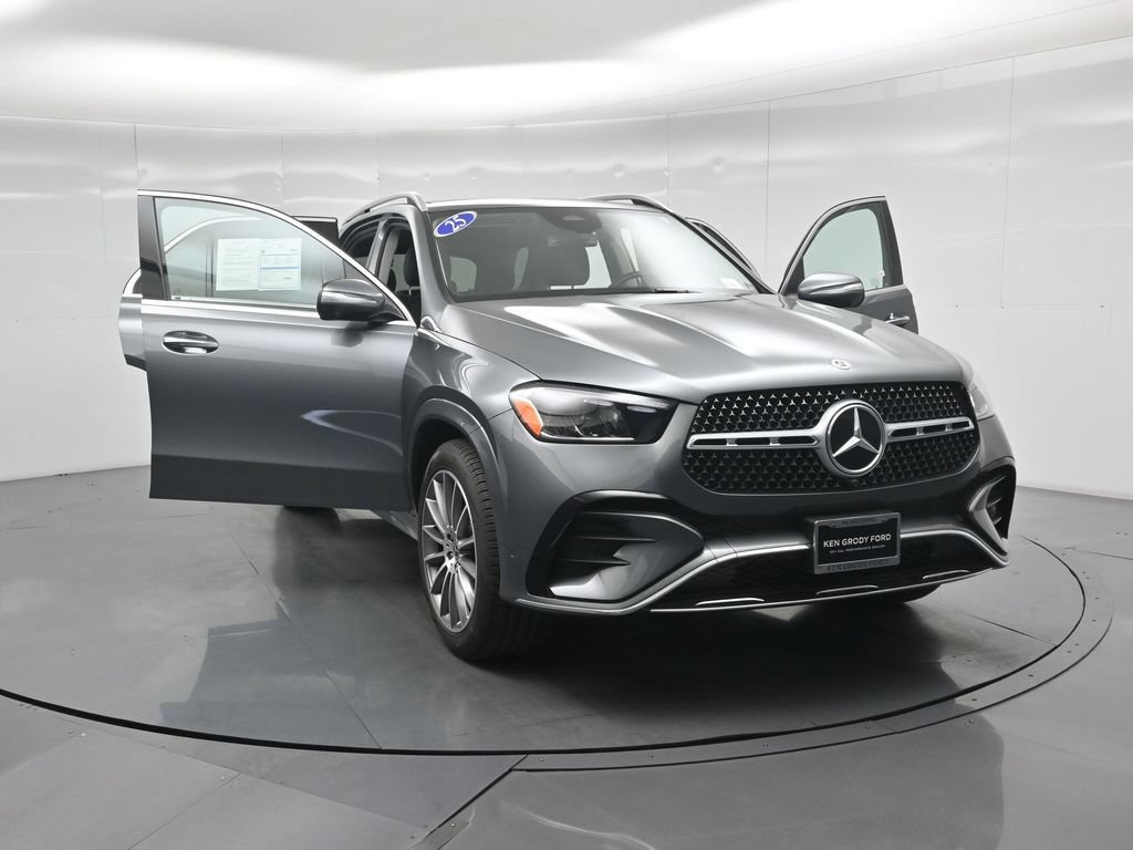Used 2025 Mercedes-Benz GLE 350 4MATIC image 29
