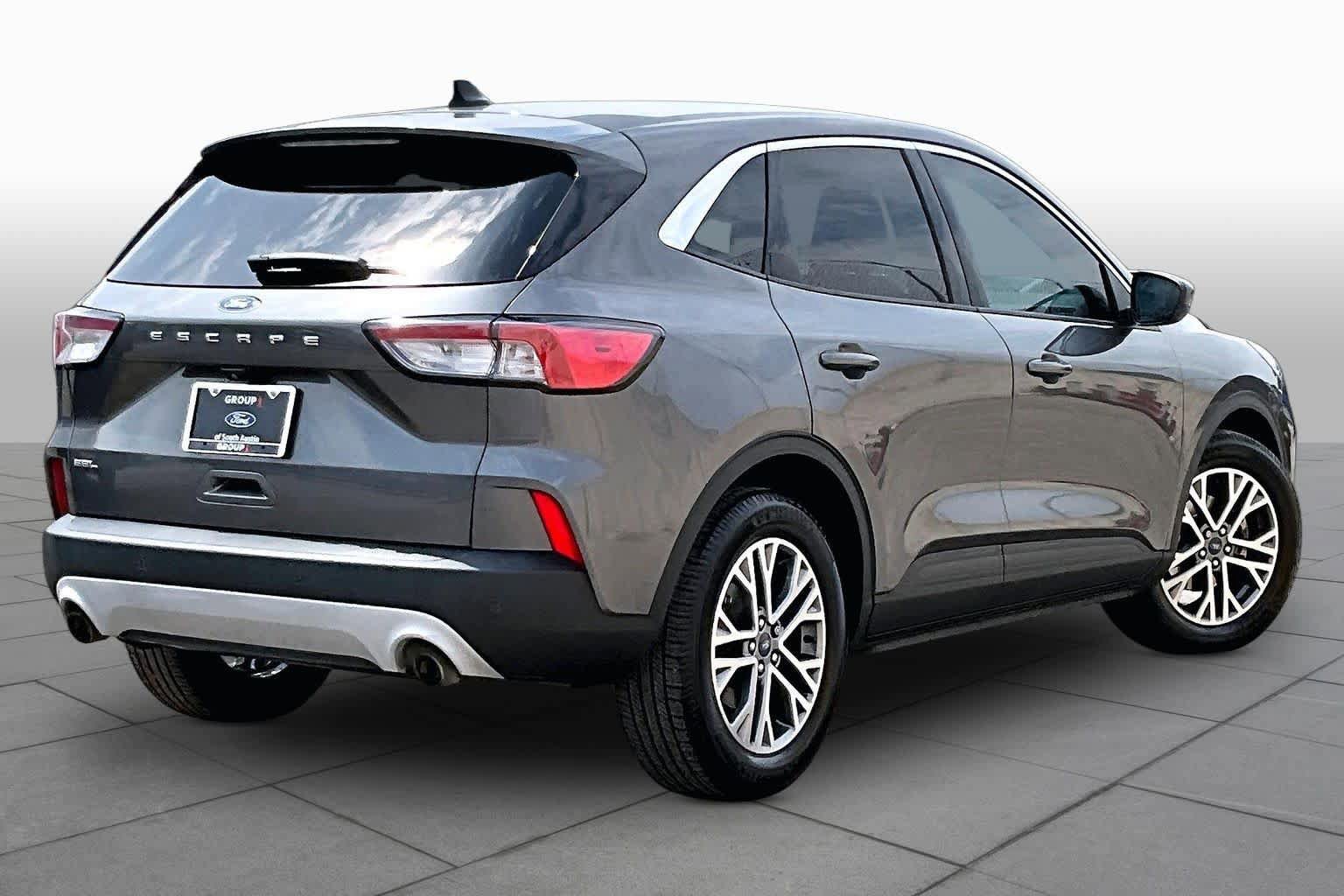 Certified 2022 Ford Escape SEL w/ Technology Package FWD image 13
