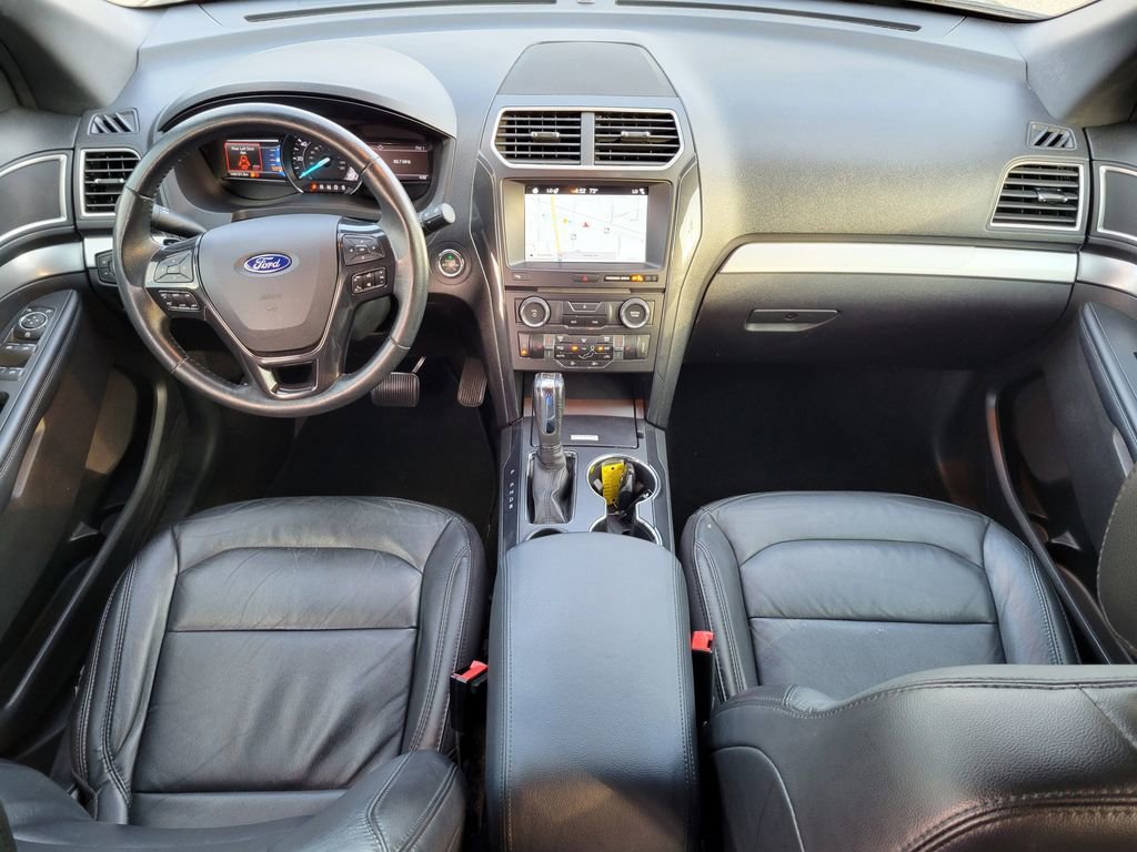 Certified 2017 Ford Explorer XLT w/ Equipment Group 202A image 18