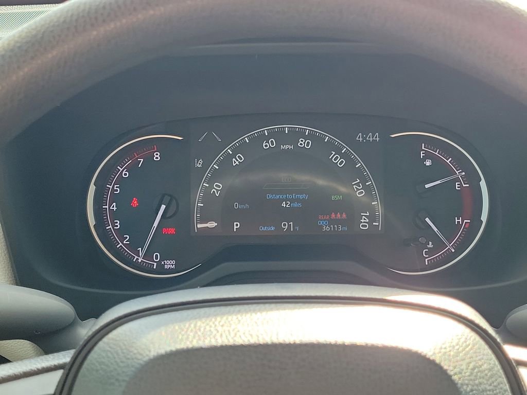 Used 2023 Toyota RAV4 XLE w/ Convenience Package image 28