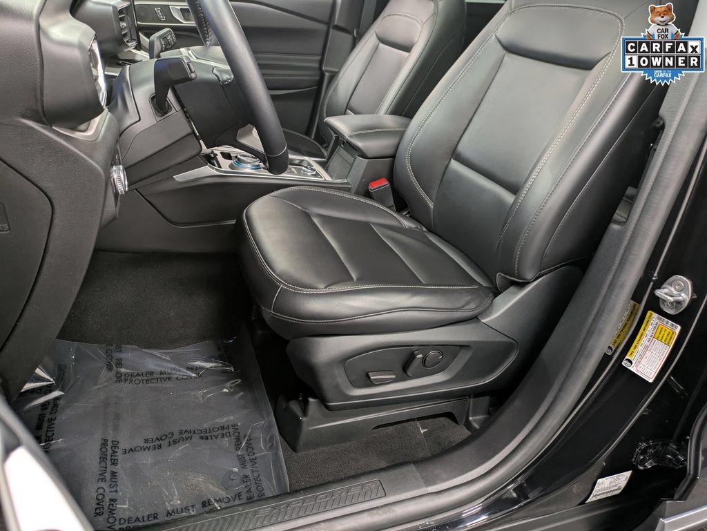 Certified 2022 Ford Explorer XLT w/ Equipment Group 202A AWD/4WD image 13