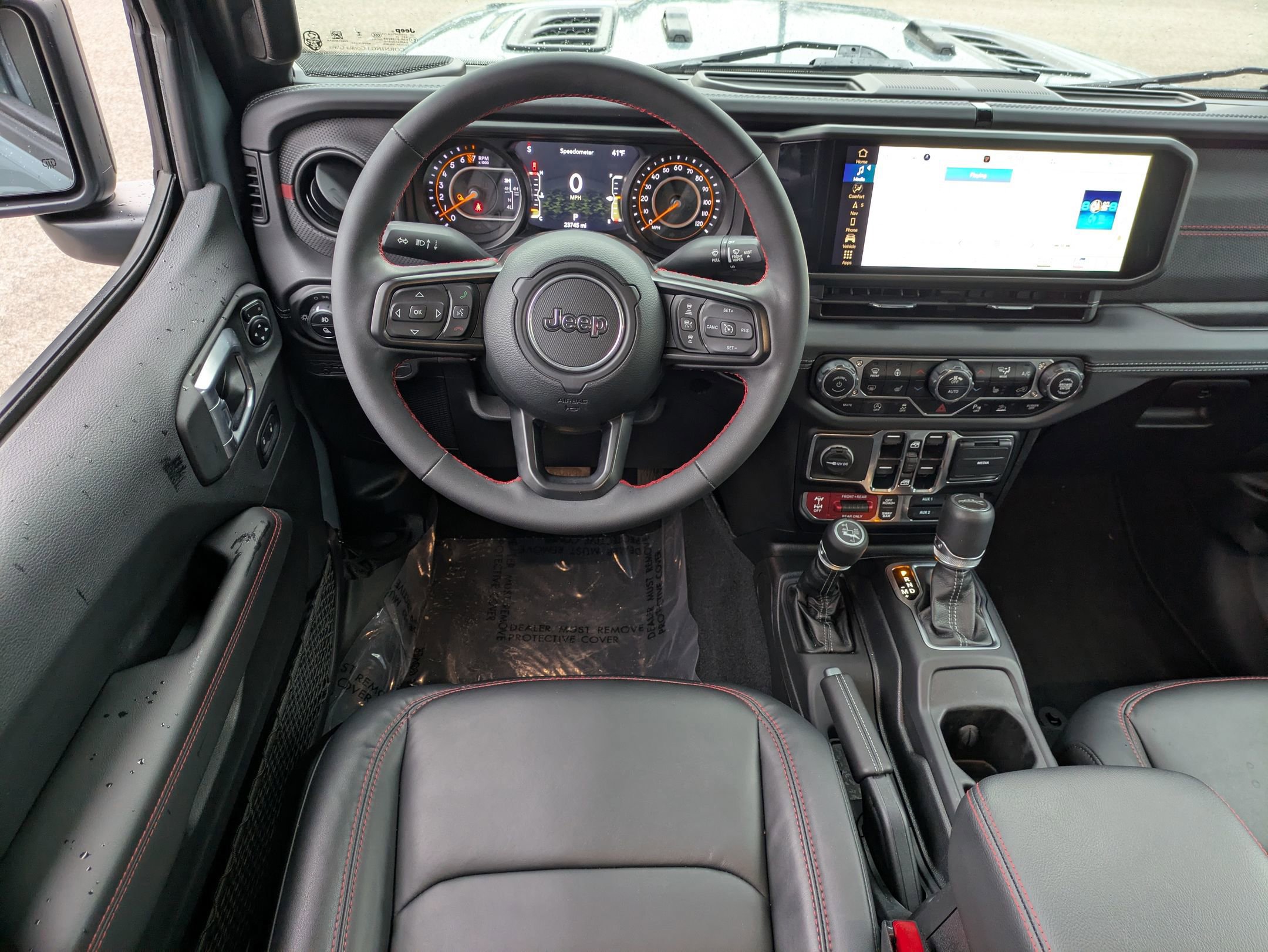 Used 2024 Jeep Gladiator Rubicon image 33