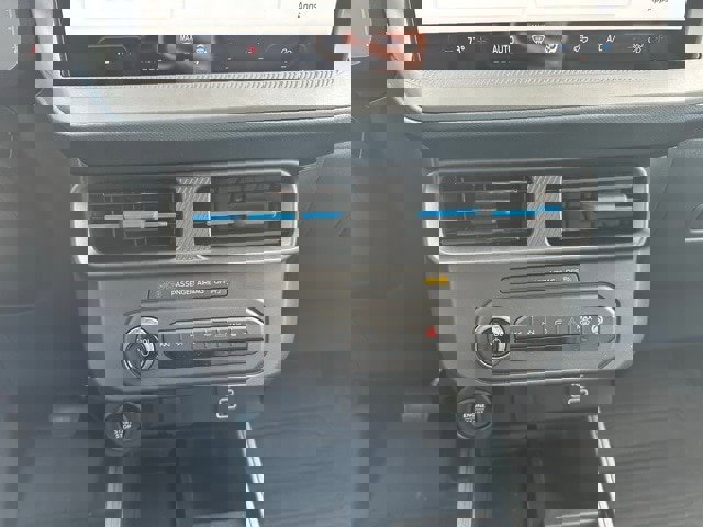 Certified 2025 Ford Maverick Lobo image 25