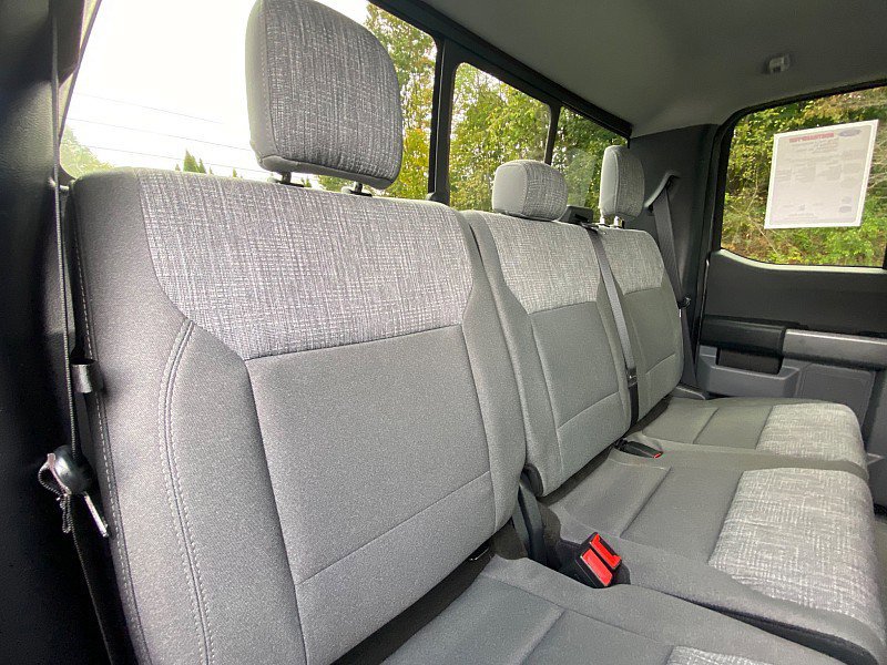 Certified 2022 Ford F150 XLT w/ Equipment Group 302A High image 38